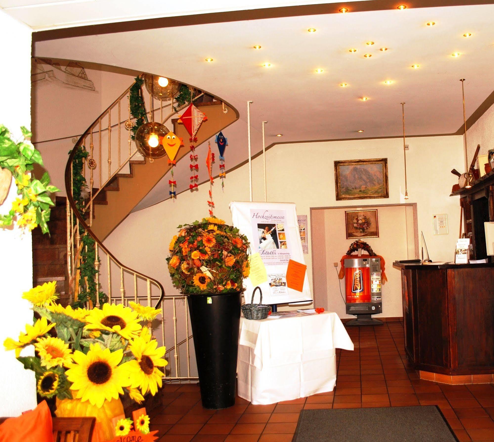 Hotel Gasthof Am Selteltor Wiesensteig Eksteriør billede